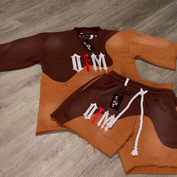 Brown and Tan Graphic Sweatshirt and Shorts Set - Picture 1 of 3